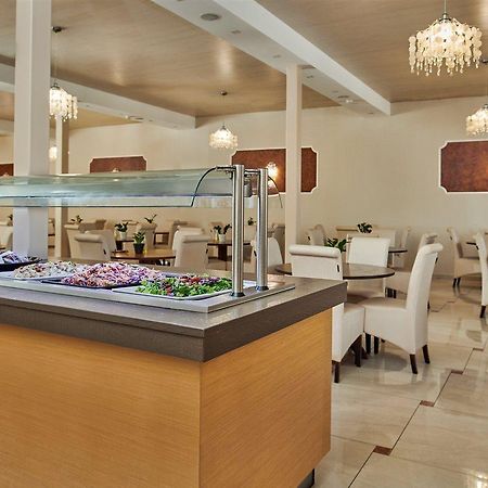 Plános Mavrikos Hotel מראה חיצוני תמונה