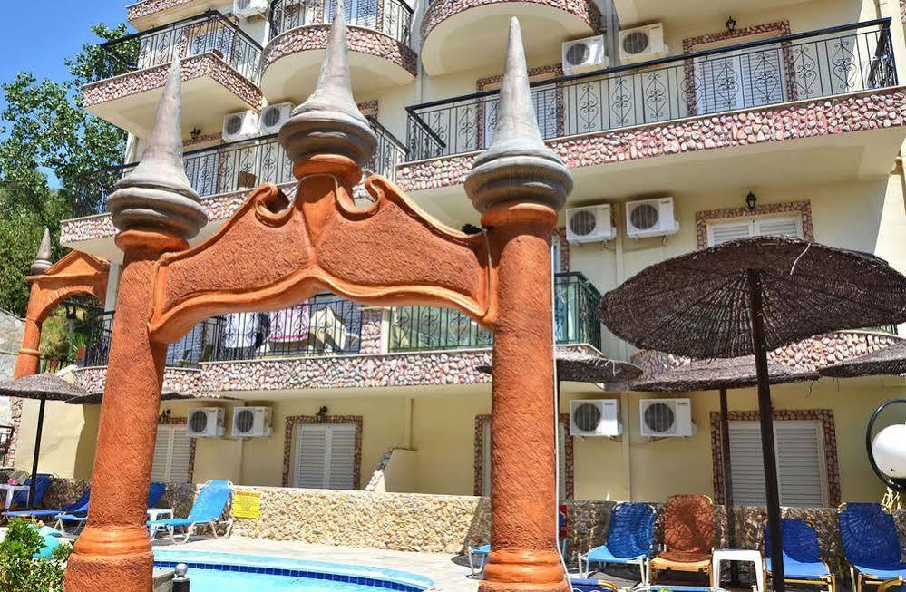 Plános Mavrikos Hotel מראה חיצוני תמונה