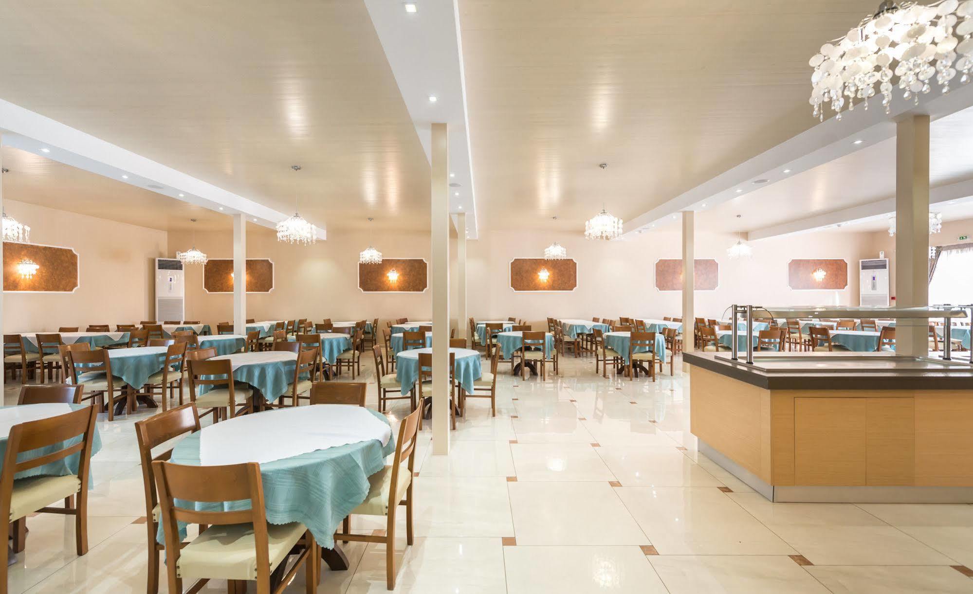 Plános Mavrikos Hotel מראה חיצוני תמונה